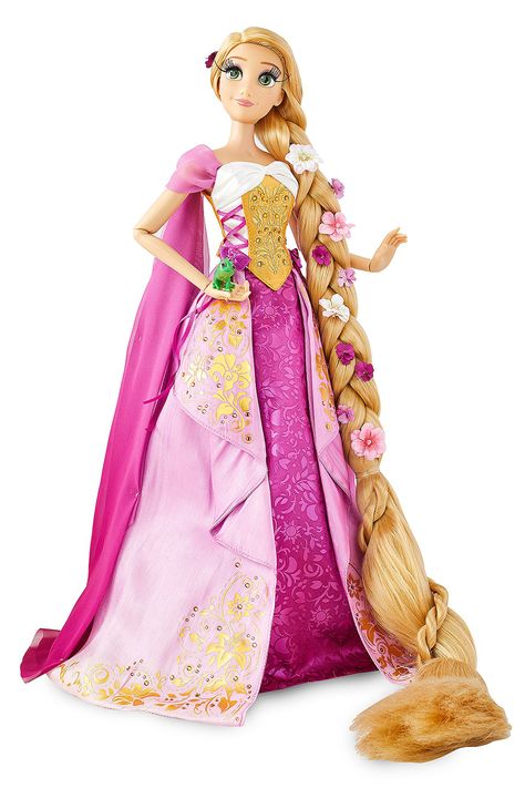 Rapunzel doll for the 10th Anniversary of Tangled. The adventurous, artistic and free-spirited princess is beautifully captured in this finely crafted doll featuring a full gown with gold embroidery, gems and ribbons, plus braided hair with paper flower accents. Tangled Dress, Tangled Cosplay, Disney Princess Doll Collection, Disney Anniversary, Rapunzel Cosplay, Disney Barbie Dolls, Disney Shopping, Princess Birthday Cake, Disney Princess Dolls