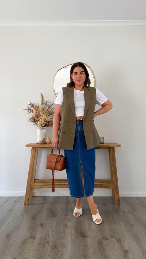 Longline Waistcoat Outfit, Long Waistcoat Outfit, Daytime Fashion, Waistcoat Outfit, Long Waistcoat, Co Ords Outfits, Outfit Links, Midi Jeans, Autumn Clothes