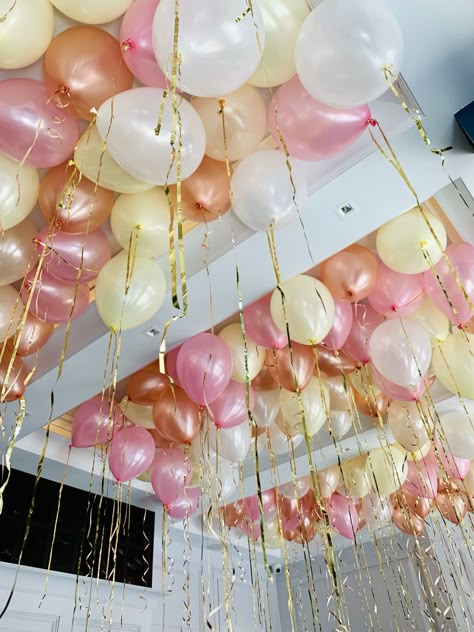 Balloons Covering Ceiling, Ceiling Covered In Balloons, Balloon Decorations On Ceiling, Balloon Covered Ceiling, Ballon’s On Ceiling, Floating Balloons Ceiling, Ballons On The Celling, Balloon On Ceiling Decor, Balloons On Ceiling Party Ideas