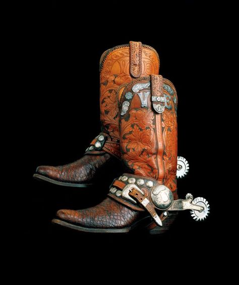 R.271.01 A-B - National Cowboy & Western Heritage Museum Cowboy Wear, Custom Spurs, Western Boot Outfit, Western Spurs, Cowboy Attire, Boot Art, Cowboy Spurs, Cowboy Crafts, Tall Western Boot