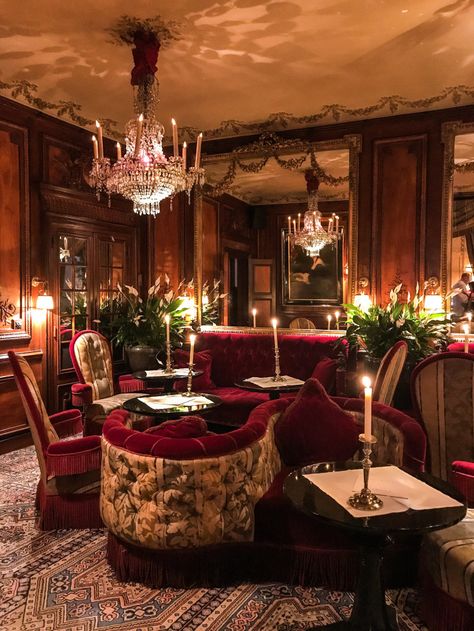 Hotel Costes Paris, Red Hotel, Hotel Costes, Jazz Bar, Hotel Lounge, Paris Restaurants, Red Rooms, Restaurant Interior Design, Restaurant Interior