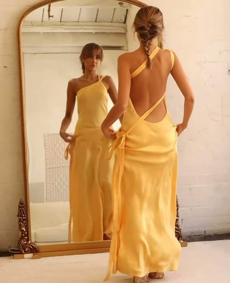 On her way!! The gorgeous Monique dress from Arcina Ori Giving how to loose a guy in 10 days💛💛 Size small/8 $135 to hire - dry cleaning… | Instagram Arcina Ori, Floor Length Gown, Yellow Dress, Floor Length, Elegant Design, 10 Days, Bridesmaid Dresses, Dress Up, Maxi Dress