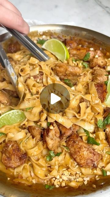 Mallory Austin | Food Blogger on Instagram: "Peanut Chicken Noodles 🍜 COMMENT “PEANUT” to get the recipe sent to your inbox. Or click the link in my bio!

They peanut noodles are tossed in this easy peanut butter coconut milk sauce with tangy lime juice and sriracha. These noodles are perfect for meal prep and the flavors are reminiscent of Pad Thai.

#peanutchicken #padthai #padthainoodles #easymealprep #easymealideas #30minutemeals" Peanut Noodle Soup, Peanut Butter Chicken Recipe, Peanut Noodles With Chicken, Peanut Chicken Noodles, Coconut Milk Sauce, Peanut Sauce Noodles, Peanut Butter Chicken, Chicken Noodles, Noodle Recipe