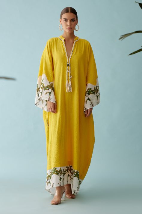 Kaftan Dress Modern, Kaftan Styles For Ladies, Yellow Kaftan, Short Kaftan Dress, Braided Tassels, Cotton Kaftan Dress, Kaftan Pattern, Womens Blouses Summer, Linen Kaftan