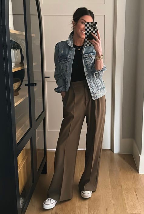 Outfits With Long Pants, Outfit Inspo 2024 Fall, Wide Leg Pants And Vest Outfit, Wide Leg And Sneakers, Wide Pants With Sneakers, Wide Leg Pants And Crop Top Outfit, Wide Leg Casual Pants Outfit, Wide Leg Trouser Outfit Ideas Women, Dress Pants And Sneakers Outfit