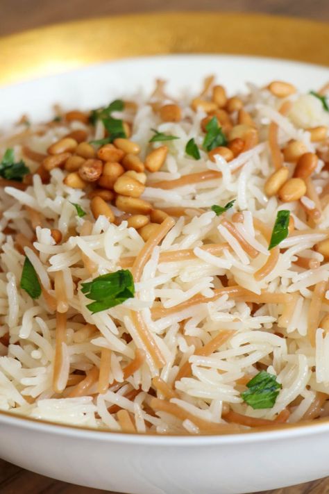 Easy Arab Rice Recipe - Explore Cook Eat Arab Rice, Moroccan Rice, Middle Eastern Recipes Arabic Food, Greek Feast, Middle Eastern Rice, Turkish Rice, Middle East Recipes, Fluffy Rice, Egyptian Food