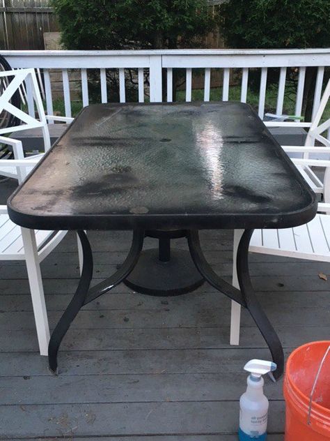 I have one of these in my backyard, just begging to be turned in to a master piece. The mosaic tiles used on this table are so beautiful! You can see the transformation here and learn how to make i… Glass Table Makeover, Painted Patio Table, Patio Table Redo, Glass Patio Table, Tile Patio Table, Metal Outdoor Table, Patio Table Top, Glass Table Decor, Painted Outdoor Furniture