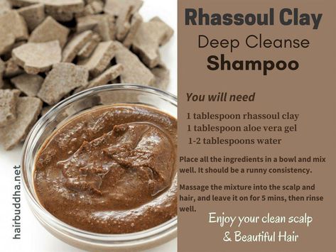 Store bought shampoos can make dandruff worse. You can make natural anti-dandruff shampoo at home to get rid of flakes and itch. Here Clay Shampoo, Diy Shampoo Recipe, Clear Scalp, Diy Shampoo, Hair Dandruff, Baking Soda Shampoo, Anti Dandruff Shampoo, Homemade Hair Products, Herbal Hair