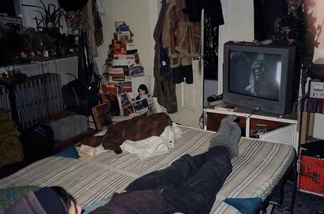 Midwest Emo, Alex G, Cool Rooms, Bedroom Inspo, Show Me Your, House Inspo, Dream Room, New Room, Show Me