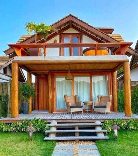 Tiny Tropical House, Bedroom Ideas Cottage, Small Rest House Design, Interior Design Cottage, Cottage Bedroom Ideas, Cottage Kitchen Ideas, Small Barn House, Farm Style House, Kitchen Cottage