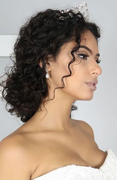 Hairstyles For Naturally Curly Hair, Curly Bridal Hair, Super Curly Hair, Curly Wedding Hair, Curly Hair Updo, Naturally Curly Hair, Curly Lace Front Wigs, Penteado Cabelo Curto, Scene Hair