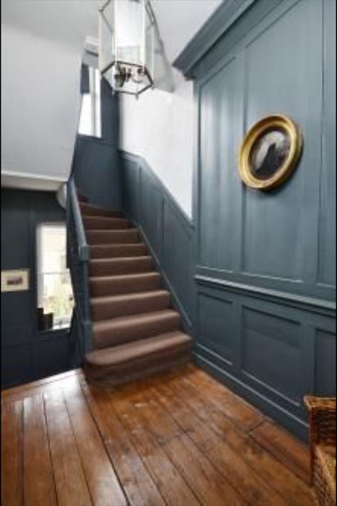 Painted Waistcoating, Contemporary Basement, Victorian Hallway, Hallway Colours, Georgian Interiors, Georgian House, Hallway Inspiration, Staircase Remodel, Hallway Designs