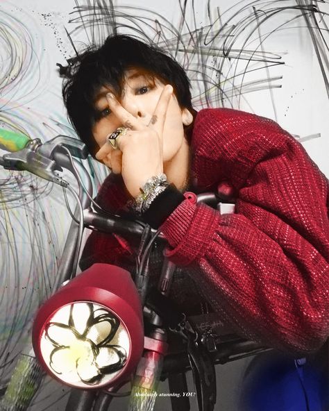 Stunning on Twitter: "DAZED #GDRAGON https://t.co/9jQ1UVIoOl… " Dazed Korea, G Dragon, On Twitter, Twitter, Wall, Art