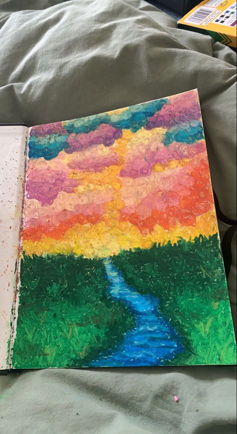 Color Crayon Art, Crayon Aesthetic Art, Soft Pastel Art Aesthetic, Aesthetic Colorful Drawings, Drawing Ideas Pastel Colors, Aesthetic Crayon Drawings, Crayola Colored Pencils Art, Oil Pastel Art Ideas Inspiration Easy, Pastel Drawings Aesthetic