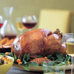 Roast Turkey with Port Gravy Recipe Turkey Sunset, Quince Recipes, Glazed Turkey, Pollo Guisado, Roast Turkey, Brown Gravy, Smoked Turkey, Gravy Recipes, Roasted Turkey