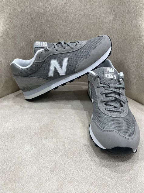 New Balance Men, Classic Sneakers, New Balance Sneaker, Sneakers Fashion, New Balance, Sneakers