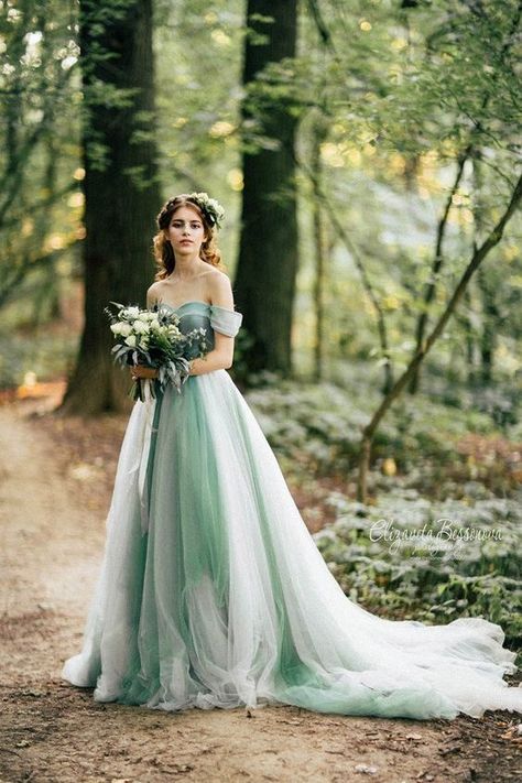 Unusual Wedding Dresses, Green Wedding Dresses, Western Wedding Dresses, Blue Wedding Dresses, A Wedding Dress, Colored Wedding Dresses, Color Dress, Wedding Dresses Unique, Wedding Dress Inspiration