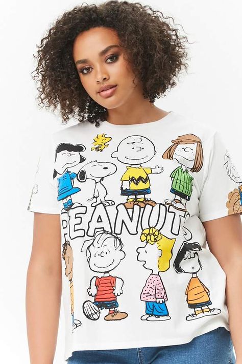 Peanuts T Shirts, Papaya Clothing, Forever 21 Plus Size, Snoopy T Shirt, Women's Graphic Tees, Character Images, Plus Size Tees, Peanuts Gang, Men's Graphic T Shirt