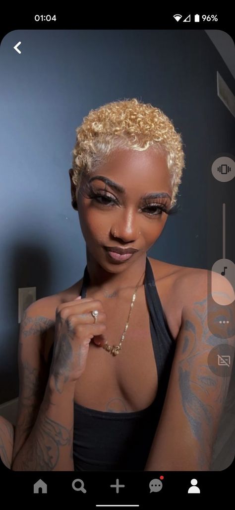 Blonde Natural Short Hair Black Women, Bleached Buzzcut Black Women, Shaved Blonde Hair Black Women, Blonde Short Haircut Black Women, Golden Blonde Pixie Haircut, Shave Head Black Women, Dyed Short Natural Hair Black Women, Black Twa Natural Hair, Curly Shaved Head