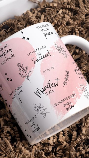 Love Mug Design, Mug Printing Ideas Design, Creative Mug Designs, Mug Cricut Ideas, Mug Design Ideas Creative, Mug Ideas Design, Cup Designs Ideas, Coffee Mug Design Ideas, Mug Printing Design