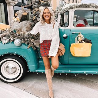 Emily Herren (@champagneandchanel) • Instagram photos and videos Christmas Plaid Skirt, Cute Valentines Day Outfits, Red Plaid Skirt, Nashville Outfits, Boho Fashion Summer, Daily Outfit Inspiration, Confidence Boosters, December 2022, Pinterest Closet