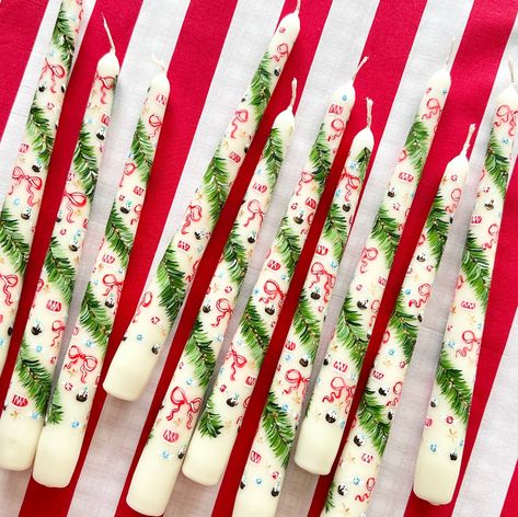 Christmas Candles Hand Painted Christmas Candles Christmas - Etsy Christmas Puddings, Christmas Candles Diy, Large Pillar Candles, Candles Christmas, Hand Painted Candles, Dinner Candles, Coloured Candles, Floral Candle, Hand Painted Christmas