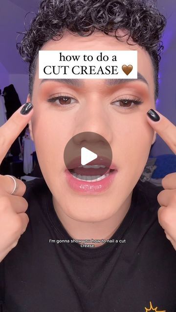 Kylee De Thier ✨ on Instagram: "how to do a CUT CREASE 🤎 eyeshadow for beginners and hooded eyes 👀 let me know if this helped you babes 😉 #makeuptips #beautyhacks #eyeshadow #nz #maori" How To Do Eyeshadow On Hooded Eyes, Eyeshadow Looks For Hooded Eyes Step By Step, Cut Crease On Hooded Eyes, Eyeshows Looks For Hooded Eyes, Easy Eyeshadow Looks For Hooded Eyes, Cut Crease For Hooded Eyes, Hooded Eye Cut Crease, How To Do A Cut Crease, Easy Eye Makeup For Hooded Eyes