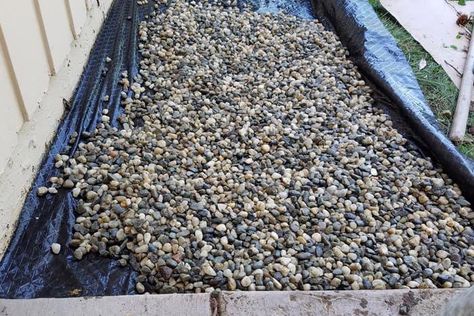 Flower Beds Diy, Rock Flower Beds, Front Yards Diy, Stone Flower Beds, Front Flower Beds, Rock Bed, Landscape Rock, Low Maintenance Landscaping, Diy Backyard Landscaping