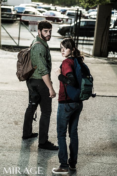 Last Of Us Cosplay, The Last Of Us Joel, Last Of Us Joel, Original Teen Titans, Joel And Ellie, Samhain Halloween, Horror Video Games, Video Game Cosplay, Dog Games