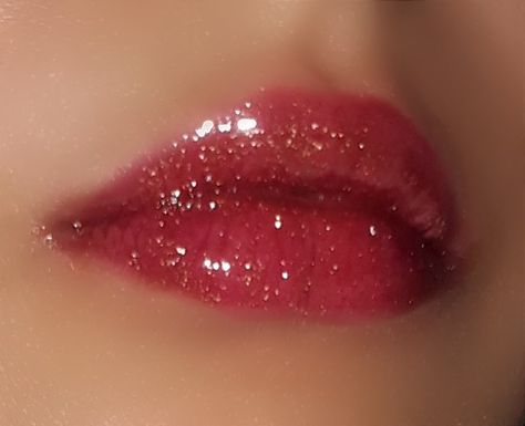 Prom Lips, Pink Red Lipstick, Pink Glitter Lipstick, Sparkle Lips, Red Lip Gloss, Shimmer Lip Gloss, Glitter Lipstick, Glitter Lip Gloss, Glitter Gloss