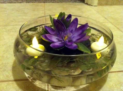 Lilypad in white Water Lily Wedding Centerpieces, Diy Lily Pad Decorations, Floating Lily Pad Centerpiece, Waterlily Centerpieces, Water Lily Decorations, Princess And The Frog Center Piece, The Princess And The Frog Centerpiece, Frog Table Decorations, Princess And Frog Centerpieces