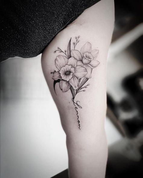 December Birthday Flower, December Birth Flower Bouquet Tattoo, Narcissus Flower Tattoo With Name, December Birthday Flower Tattoo, December And May Birth Flower Tattoo, Narcissus Flower Tattoo Design, August And December Birth Flower Tattoo, December Birth Flower Tattoo Narcissus And Holly, Birth Flower December Tattoo