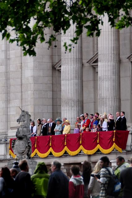 The royal family makes a balcony appearance at Buckingham Palace following the annual Trooping of the Colour in London. Buckingham Palace Balcony, Uk Royal Family, Trooping Of The Colour, Buckingham Palace London, Royal Family Pictures, Westminster London, Rainha Elizabeth Ii, Trooping The Colour, Palace London