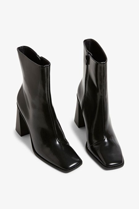 Square-toe heel boots - Black - Shoes - Monki WW Black Heel Boots Outfit, Black Heels Boots, Heels Boots Outfit, Winter Chelsea Boots, Outfit 2020, Dr Shoes, Square Toe Heels, Black Heel Boots, Block Heel Boots