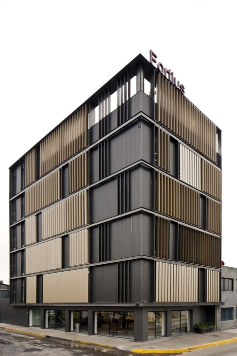 Renovation of México Fortius Office Building,© Onnis Luque Fasad Design, Building Skin, Hotel Facade, Wood Facade, Commercial And Office Architecture, Office Architecture, Facade Architecture Design, Office Building Architecture, Building Elevation