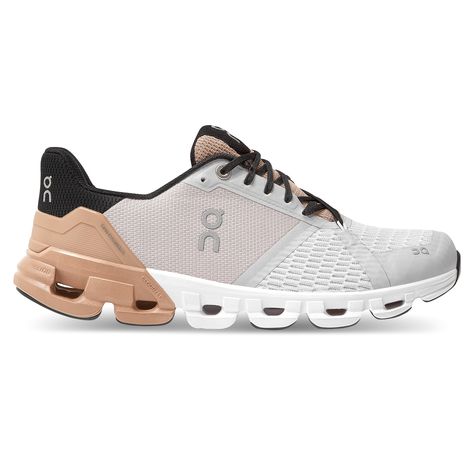 Cloud Shoes, Racing Shoes, Reebok Crossfit, Rosé Brown, Light Weight Shoes, Running Women, Womens Running Shoes, Tennis Shoes, Golden Goose Sneaker