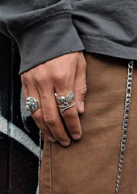 ✴ Pinterest: @royaltraship ✴ Rings Grunge, Silver Jewellery Aesthetic, Mens Accessories Necklace, Rings Pack, Jewellery Aesthetic, Aesthetic Men, Grunge Jewelry, Edgy Accessories, Edgy Jewelry