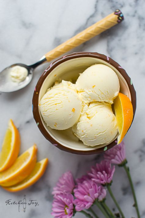 Orange Ice Cream Recipe, Frozen Yogurt Recipe, Orange Ice Cream, Strawberry Ice Cream Recipe, Cinnamon Ice Cream, Matcha Ice Cream, Lemon Ice Cream, Lemon Ice, Yogurt Recipe