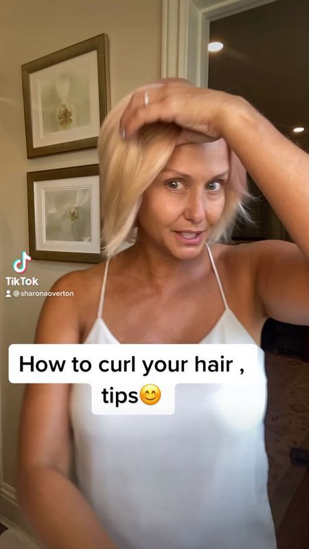 Curl Hacks For Short Hair, Tousled Bob Tutorial, How To Style Choppy Bob, How To Style A Short Bob Tutorials, How To Style Short Layered Bob, Short Hair Products Styling, How To Style Textured Bob, How To Curl Really Short Hair, Short Bob Curled Style