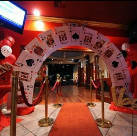 Tema Vegas, Casino Themed Party, 007 Casino Royale, Vegas Theme Party, James Bond Party, Casino Royale Theme, Casino Birthday, James Bond Theme, Casino Night Fundraiser