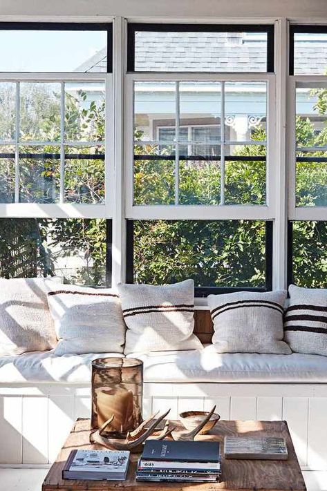 These enclosed porch ideas will give you plenty of inspiration when designing your own four season porch, screened-in porch, or sunroom. #details #easyhomedecorideas #homedecorinspiration #homeimprovementideas #marthastewart Screen Porch Storage Ideas, Outdoor Bonus Room Ideas, Enclosed Porch Ideas, Porch Appeal, Sunroom Porch, Small Patio Spaces, Summer Front Porch Decor, Enclosed Porch, Trim Ideas