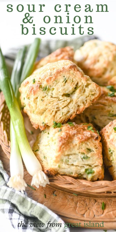 Sour cream and onion biscuits are super flaky thanks to the 'letter fold' technique ~ they're the perfect biscuits to serve with Easter ham! Perfect Biscuits, Onion Biscuits, Bread People, Savory Biscuits, Thanksgiving Side Dish Recipes, Potato Casseroles, Farmhouse Recipes, Bean And Sweet Potato, Tea And Biscuits