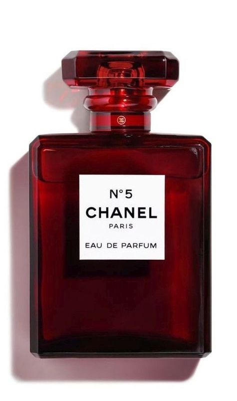 Red Perfume, Chanel N 5, Color Bordo, Chanel N° 5, Red Vines, Cherry Wine, Chanel Perfume, Chanel No 5, Cherry Cola