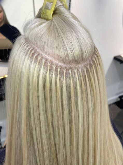 Micro Keratin Extensions, Keratin Extensions Short Hair, Ktip Extensions Hairstyles, Ktip Extensions Before And After, Ktip Extensions, Styling Hair Extensions, Celebrity Hair Extensions, Keratin Bond Extensions, Keratin Extensions