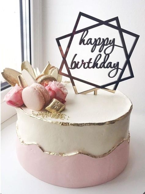 Bday Cakes For Women Beautiful, Simple Elegant Birthday Cakes For Women, Simple Bday Cakes For Women, Pretty Birthday Cakes For Women, Cakes For Teenagers, Birthday Cake For Women Simple, Modern Birthday Cakes, 25th Birthday Cakes, Birthday Cake For Mom