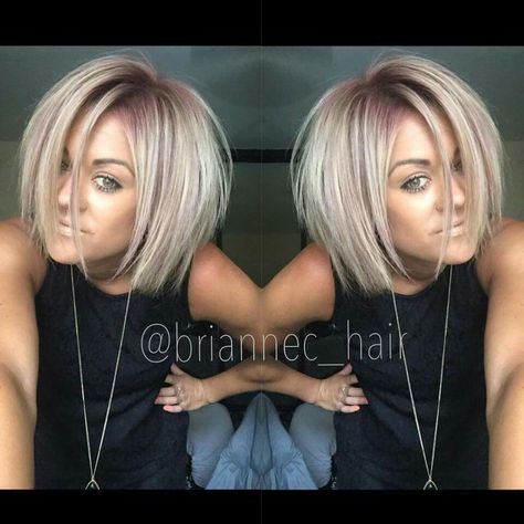 Dusty rose roots Ash Blonde Bob, Modern Haircuts, Haircut For Thick Hair, Blonde Bobs, Haircuts For Fine Hair, Short Blonde Hair, Ash Blonde, Blonde Balayage, Blonde Bob