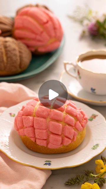 John Kanell on Instagram: "These amazing Conchas are my favorite pan dulce, a soft and delicious Mexican sweetbread with lovely notes of vanilla and a crisp sugar topping. They’re perfect on their own or dipped in coffee or hot chocolate. Recipe up on the blog 👉 link in bio👈 #preppykitchen #baker #recipevideo" John Kanell Recipes, Sourdough Conchas, John Kanell, Preppy Kitchen, Hot Chocolate Recipe, Chocolate Recipe, Recipe Ideas, Food Hacks, Food Videos