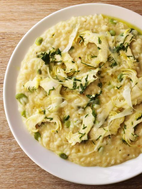 17 Artichoke Recipes Artichoke Risotto, Vegan Artichoke, Creamy Mushroom Risotto, Gourmet Vegetarian, Holiday Entrees, Vegan Dinner Party, Tofu Recipes Healthy, Recipes To Make For Dinner, Dinner Party Dishes