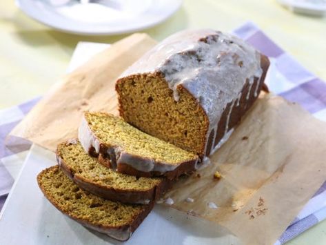 Chai-Spiced Pumpkin Loaf - Recipe from Food Network: Delicious Miss Brown | Dishes That Keep Giving: S3, Ep7 | Chai Loaf, Pumpkin Loaf Recipe, Kardea Brown, Best Pumpkin Bread Recipe, Brown Recipe, Moist Pumpkin Bread, Pumpkin Loaf, Pumpkin Cranberry, Pumpkin Chai