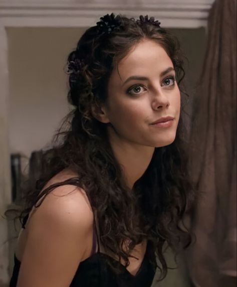 Kaya Scodelario Skins, Elizabeth Stonem, Effy Stonem, Skin Aesthetics, Skins Uk, Kaya Scodelario, Estilo Grunge, Beauty Goals, Group Chat